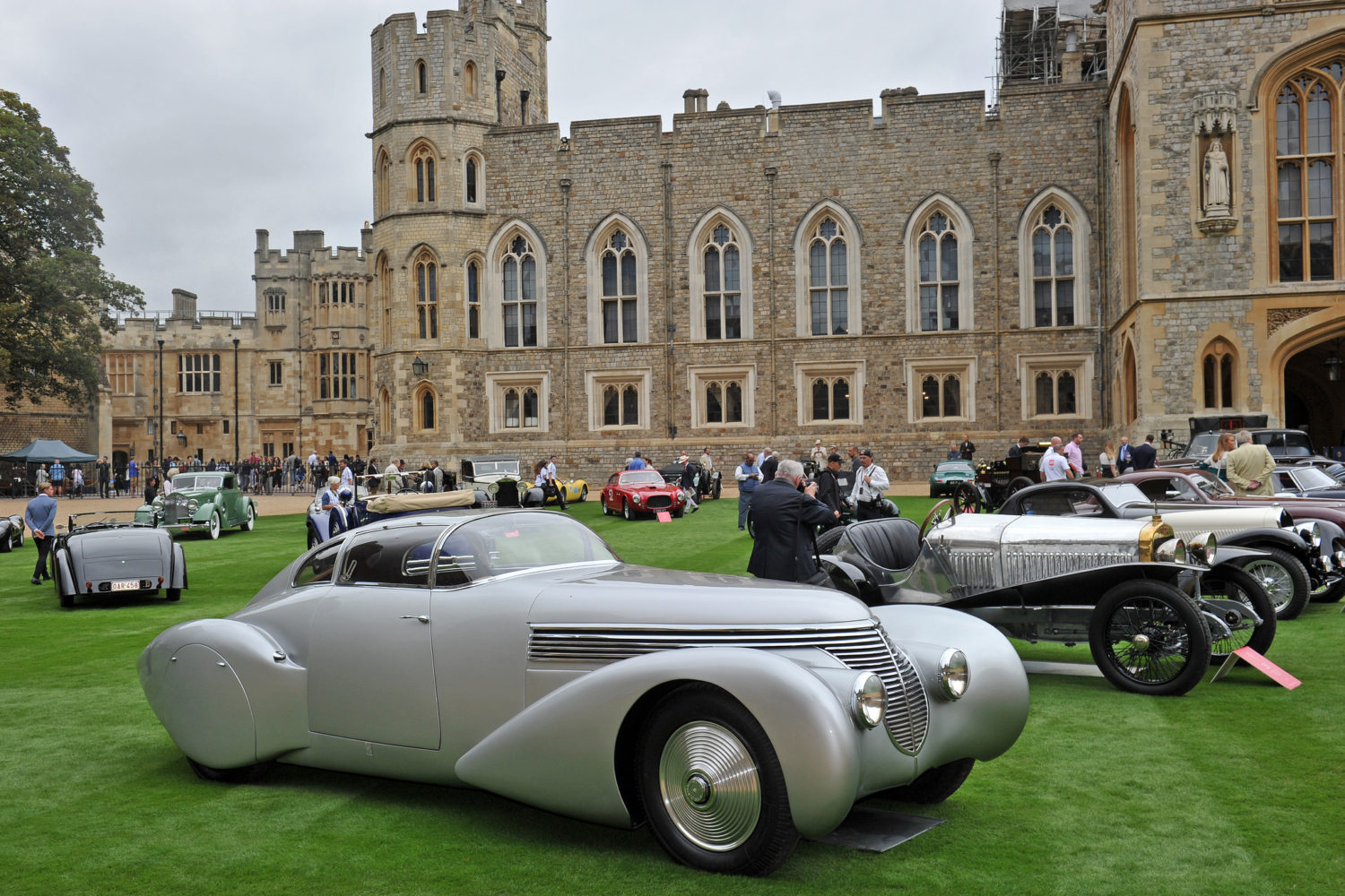 CONCOURS OF ELEGANCE CELEBRATES ANOTHER RECORD-BREAKING FESTIVAL OF MOTORING AT WINDSOR CASTLE