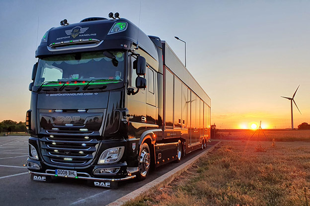 bespoke handling lorry