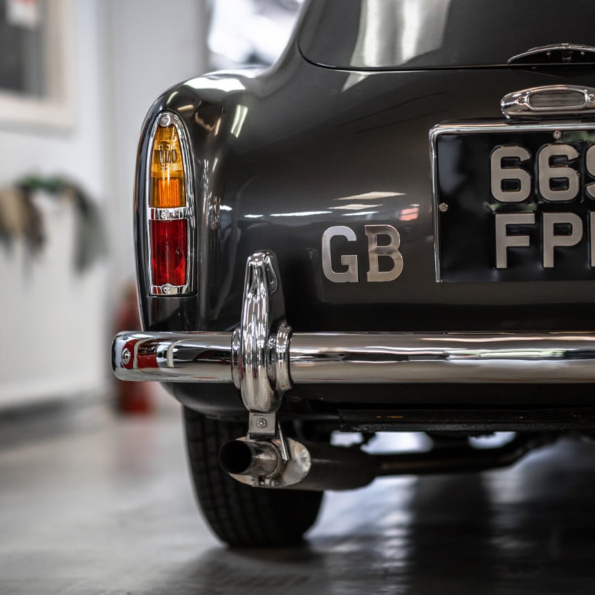 chicane aston rear 2