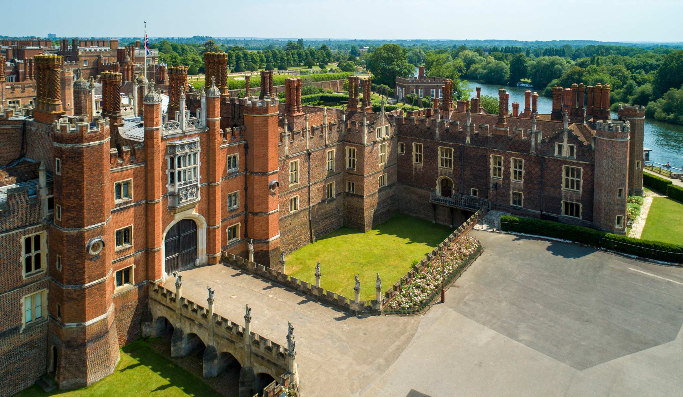 Hampton Court Palace Entrance