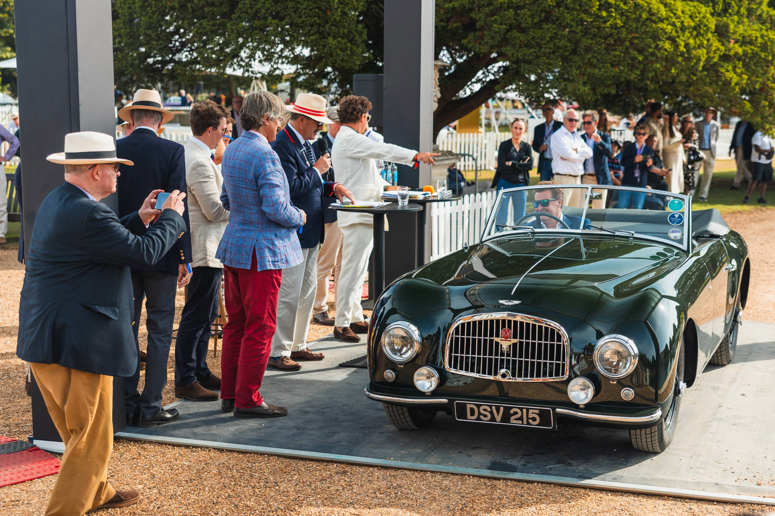 1952 Aston Martin DB2 Graber Drophead Coupe