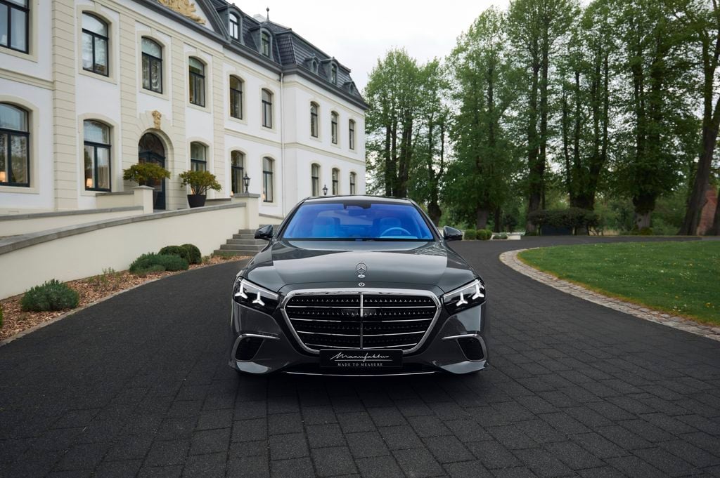 Mercedes Benz Ag – Communications & Marketing,photo By Maximilian Balazs On Behalf Of Mercedes Benz Ag